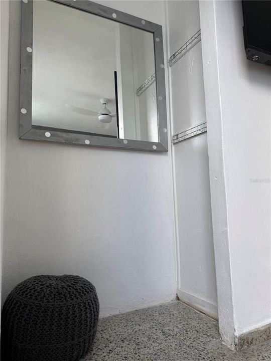 В аренду: $1,400 (2 спален, 1 ванн, 220 Квадратных фут)