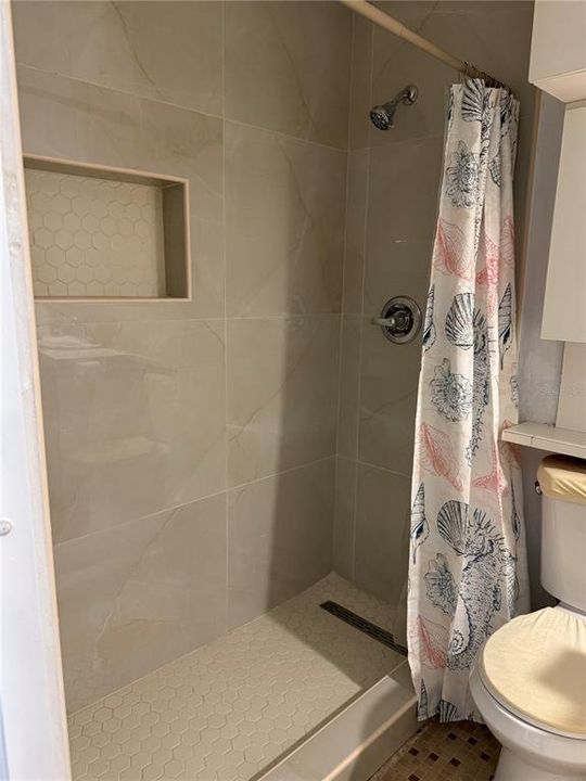 В аренду: $1,400 (2 спален, 1 ванн, 220 Квадратных фут)