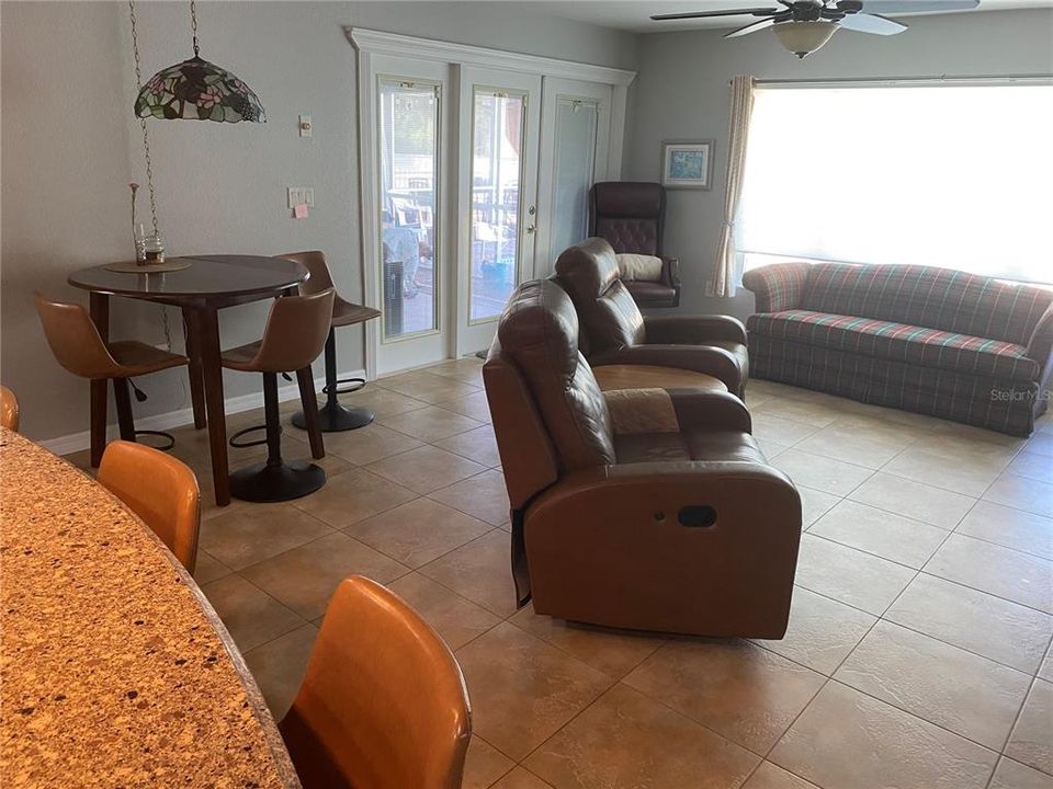 For Sale: $739,000 (4 beds, 3 baths, 2564 Square Feet)