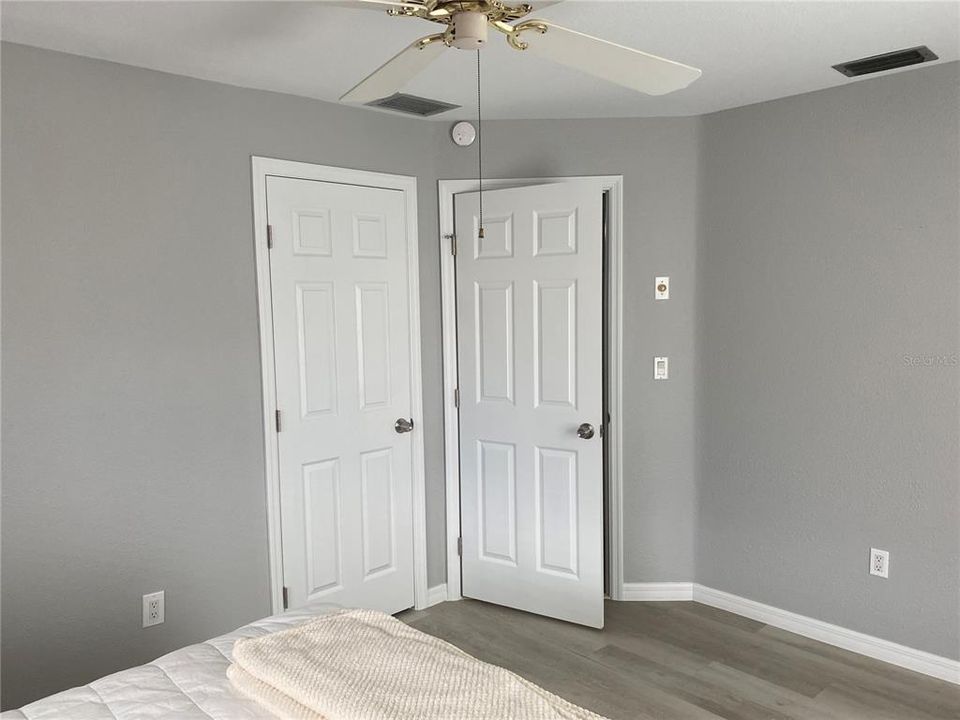 For Sale: $739,000 (4 beds, 3 baths, 2564 Square Feet)