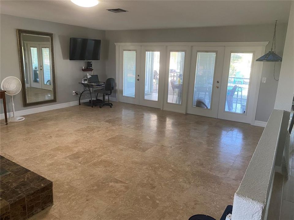 For Sale: $739,000 (4 beds, 3 baths, 2564 Square Feet)