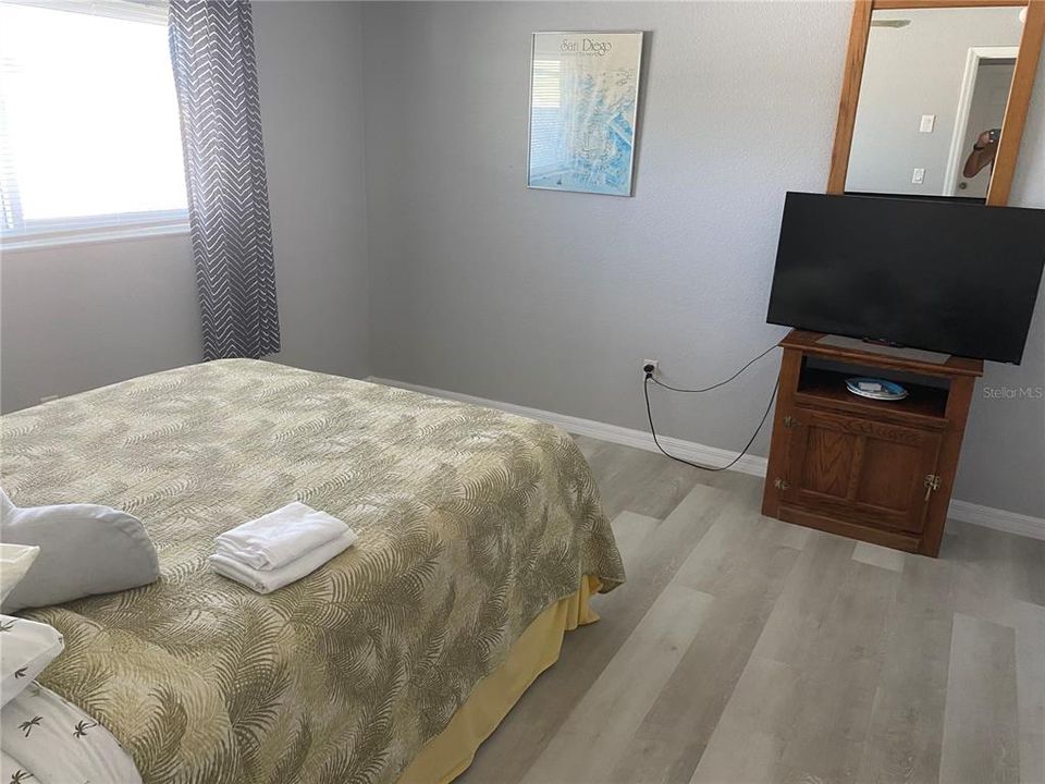 For Sale: $739,000 (4 beds, 3 baths, 2564 Square Feet)