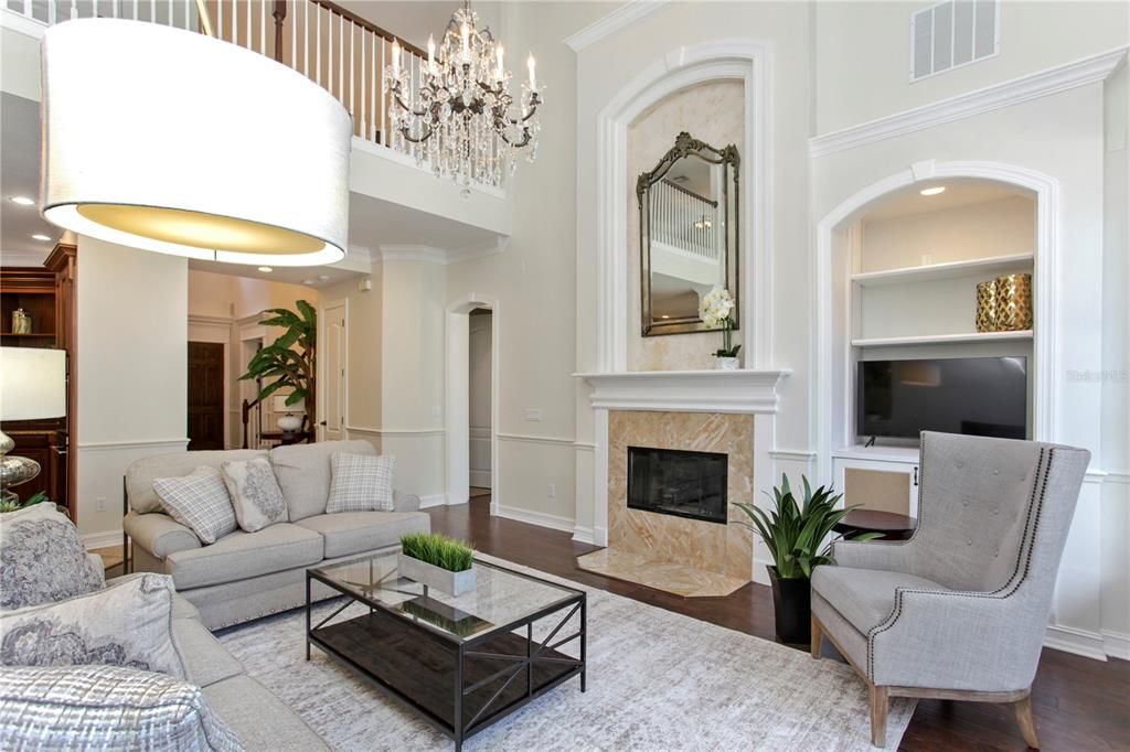 待售: $2,200,000 (5 贝兹, 4 浴室, 4823 平方英尺)