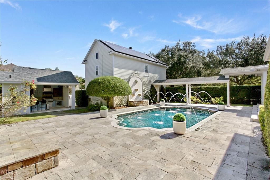 待售: $2,200,000 (5 贝兹, 4 浴室, 4823 平方英尺)