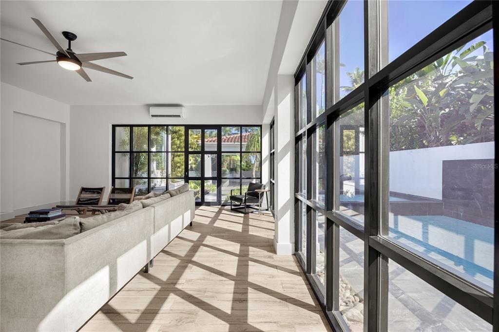 待售: $5,750,000 (4 贝兹, 4 浴室, 4000 平方英尺)