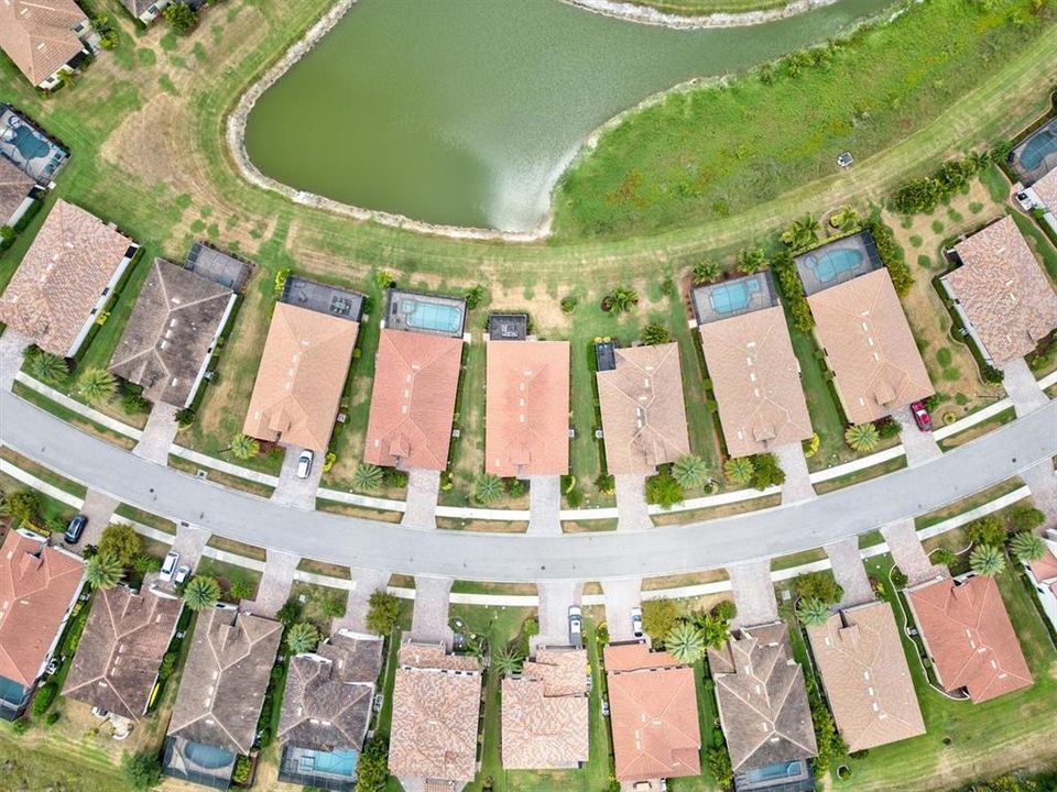 待售: $510,000 (4 贝兹, 3 浴室, 2025 平方英尺)