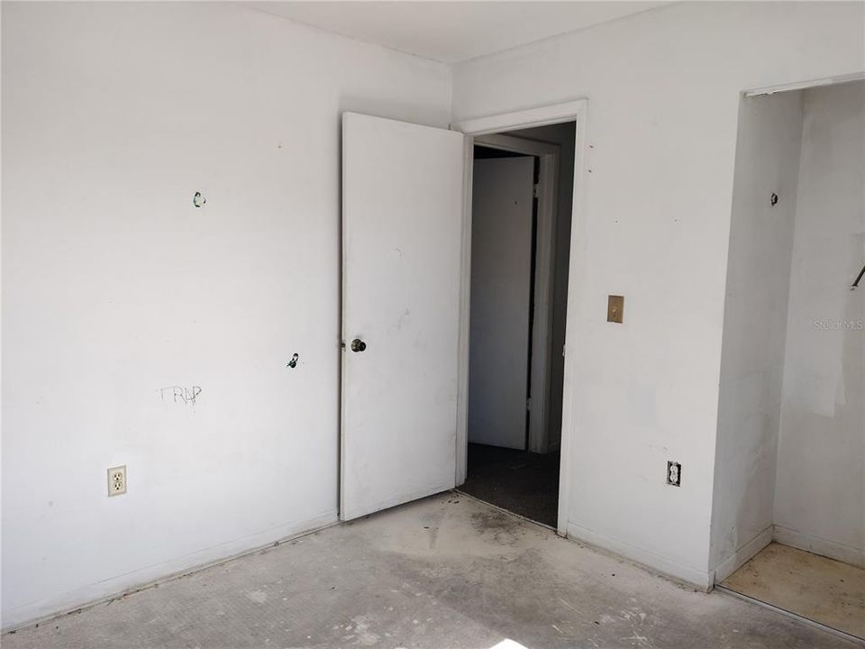 For Sale: $102,960 (2 beds, 2 baths, 966 Square Feet)