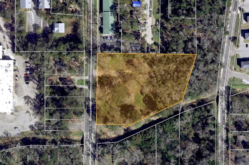 En Venta: $170,000 (2.69 acres)