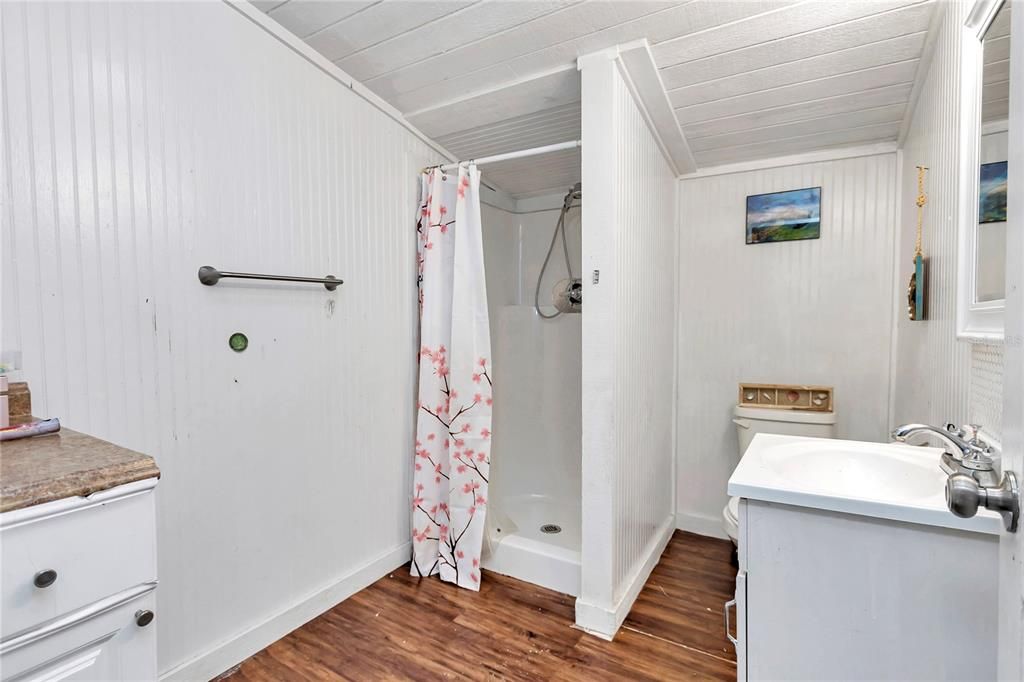 На продажу: $435,000 (5 спален, 4 ванн, 2081 Квадратных фут)