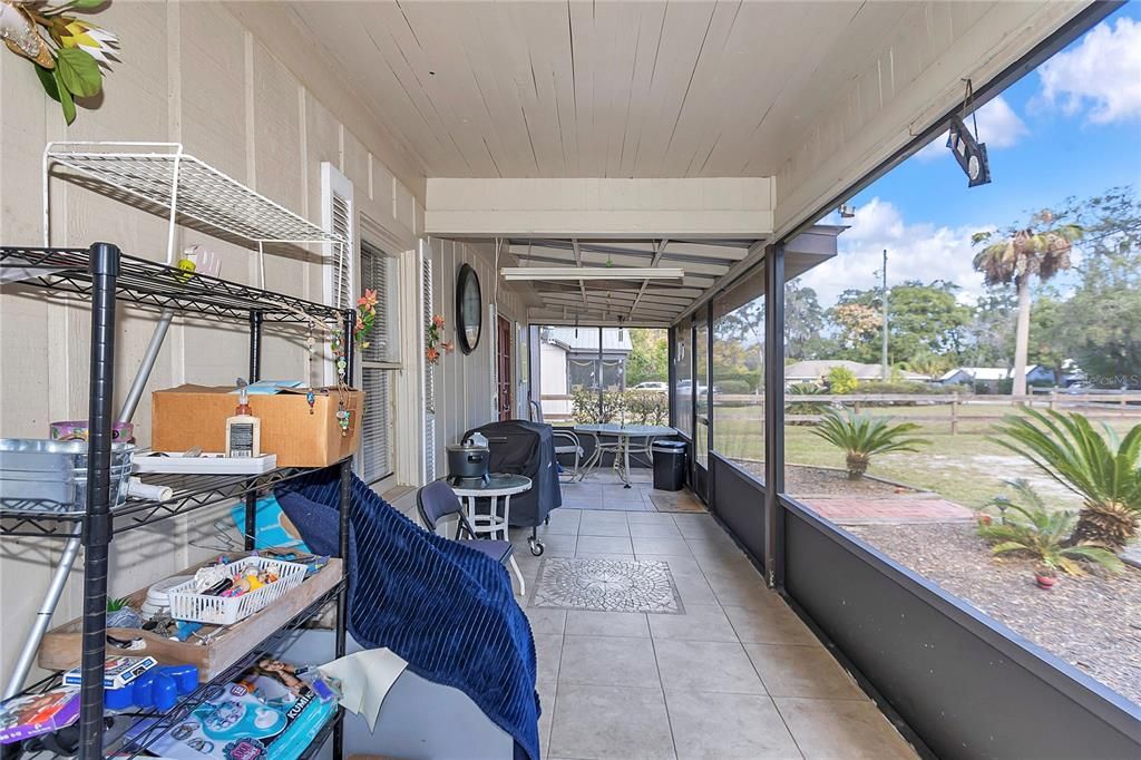 На продажу: $435,000 (5 спален, 4 ванн, 2081 Квадратных фут)