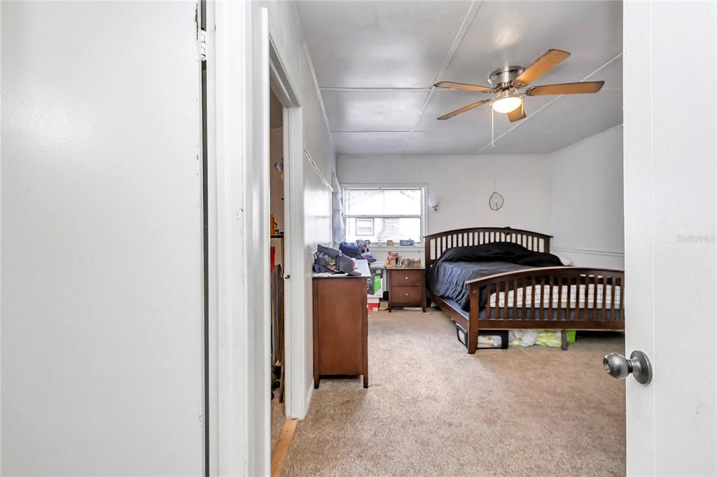 На продажу: $435,000 (5 спален, 4 ванн, 2081 Квадратных фут)