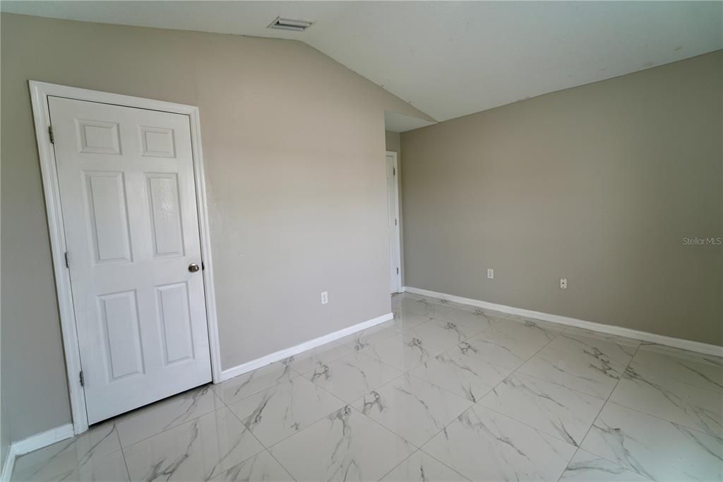 На продажу: $324,000 (3 спален, 2 ванн, 1440 Квадратных фут)