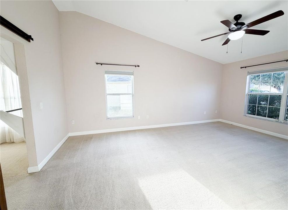 待售: $325,000 (3 贝兹, 2 浴室, 1572 平方英尺)