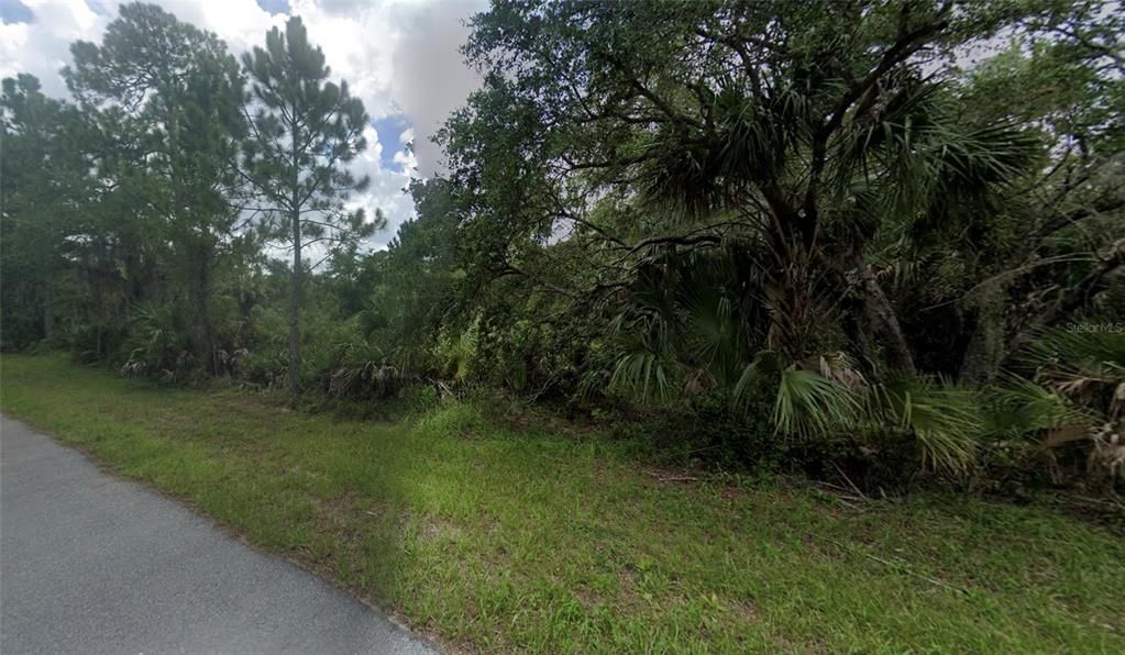 For Sale: $13,500 (0.23 acres)