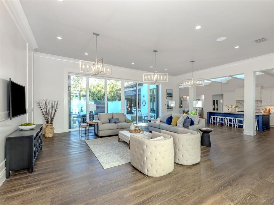 For Sale: $3,750,000 (4 beds, 4 baths, 5091 Square Feet)