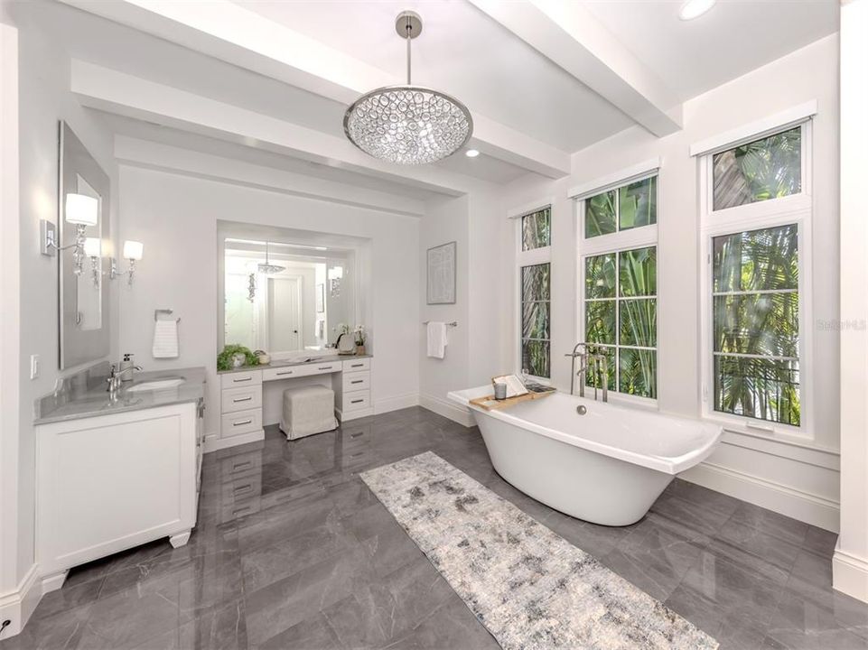 For Sale: $3,750,000 (4 beds, 4 baths, 5091 Square Feet)