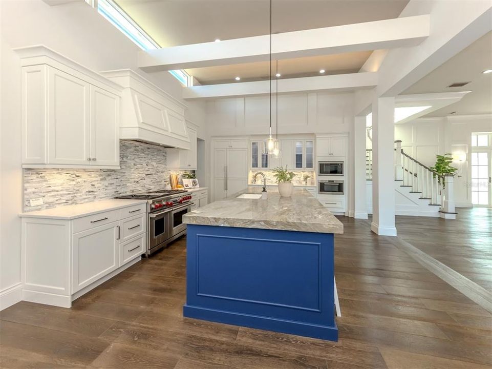 For Sale: $3,750,000 (4 beds, 4 baths, 5091 Square Feet)