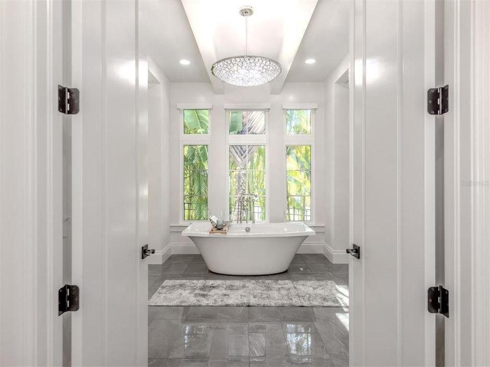 For Sale: $3,750,000 (4 beds, 4 baths, 5091 Square Feet)