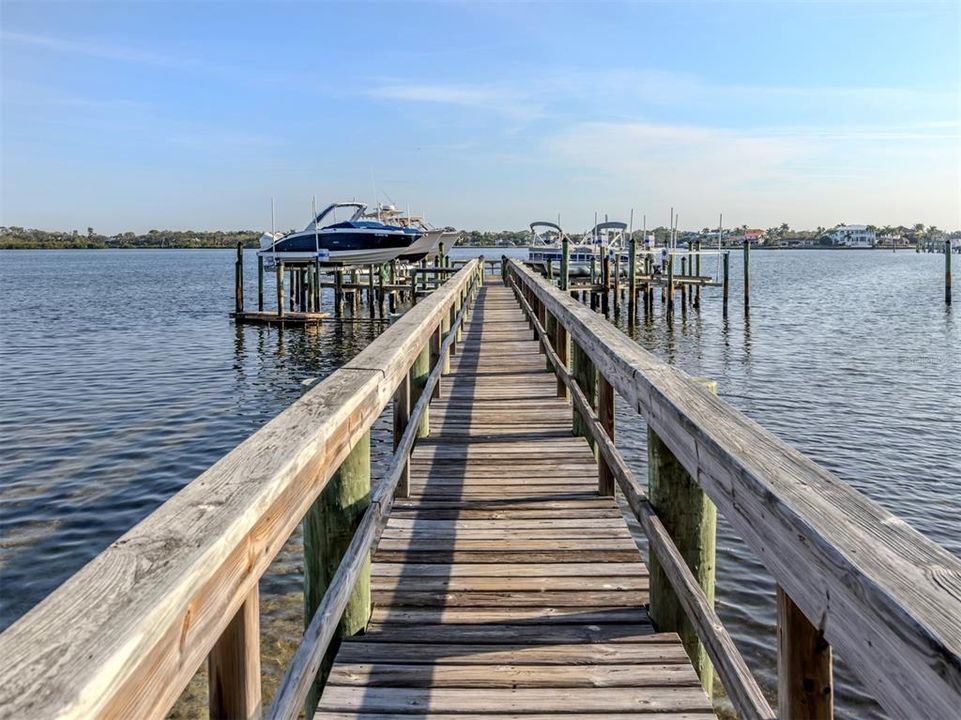 For Sale: $3,750,000 (4 beds, 4 baths, 5091 Square Feet)