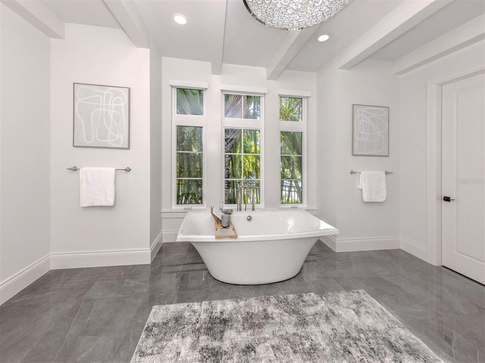 For Sale: $3,750,000 (4 beds, 4 baths, 5091 Square Feet)