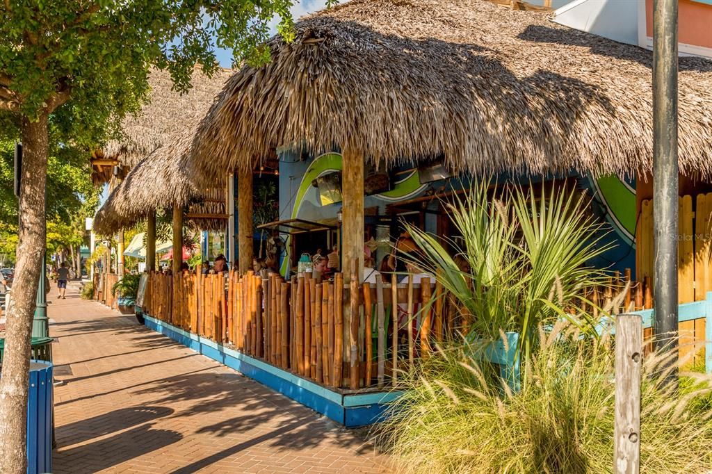 For Sale: $3,750,000 (4 beds, 4 baths, 5091 Square Feet)