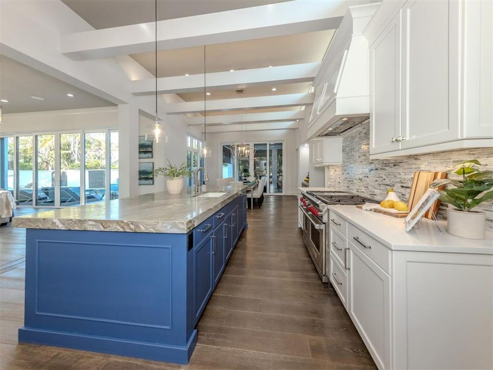 For Sale: $3,750,000 (4 beds, 4 baths, 5091 Square Feet)