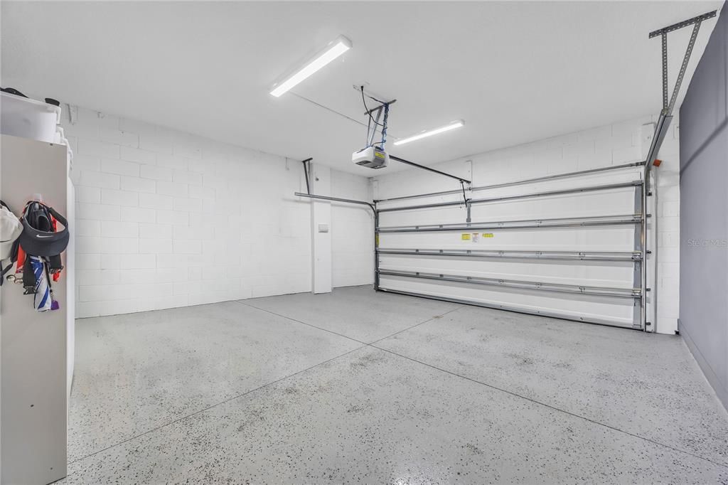 На продажу: $425,000 (3 спален, 2 ванн, 2375 Квадратных фут)