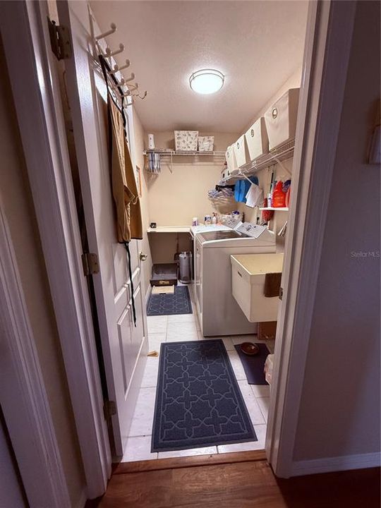 For Sale: $718,000 (3 beds, 2 baths, 1943 Square Feet)