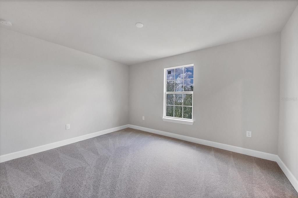 For Sale: $699,000 (5 beds, 4 baths, 2859 Square Feet)