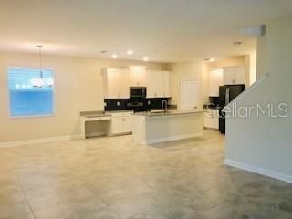 For Rent: $3,500 (5 beds, 3 baths, 2461 Square Feet)