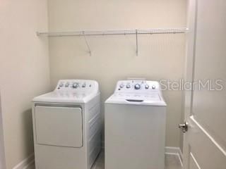 For Rent: $3,500 (5 beds, 3 baths, 2461 Square Feet)