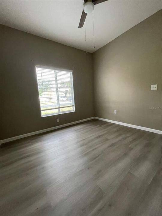 For Rent: $2,400 (3 beds, 2 baths, 1756 Square Feet)