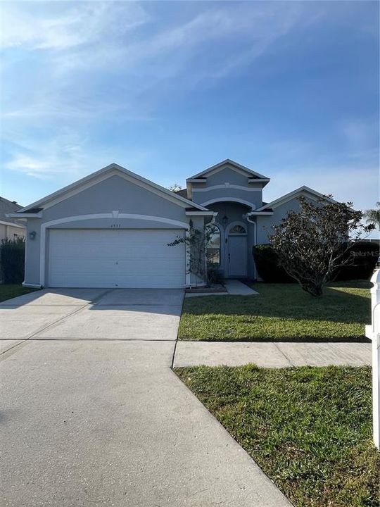 For Rent: $2,250 (3 beds, 2 baths, 1756 Square Feet)