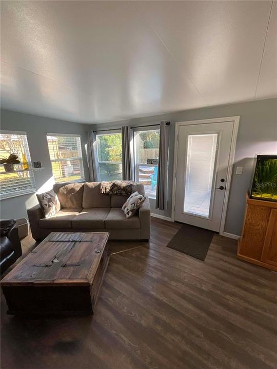 На продажу: $309,000 (3 спален, 2 ванн, 1312 Квадратных фут)