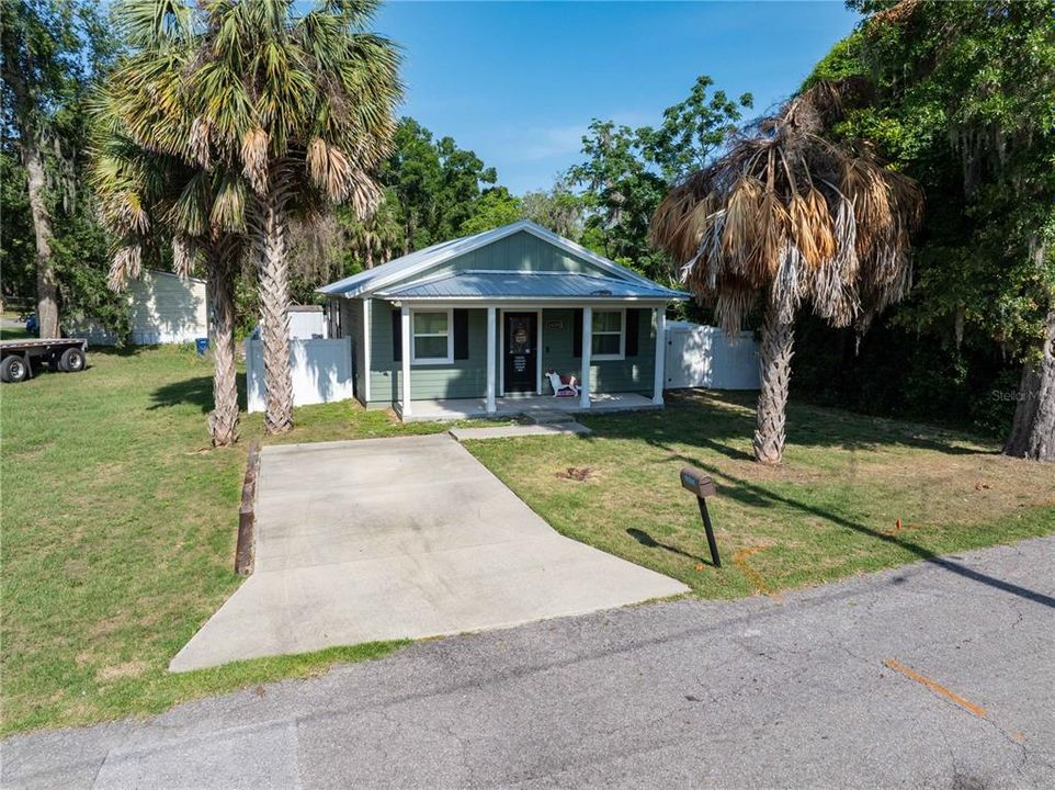 En Venta: $269,999 (3 camas, 2 baños, 1275 Pies cuadrados)