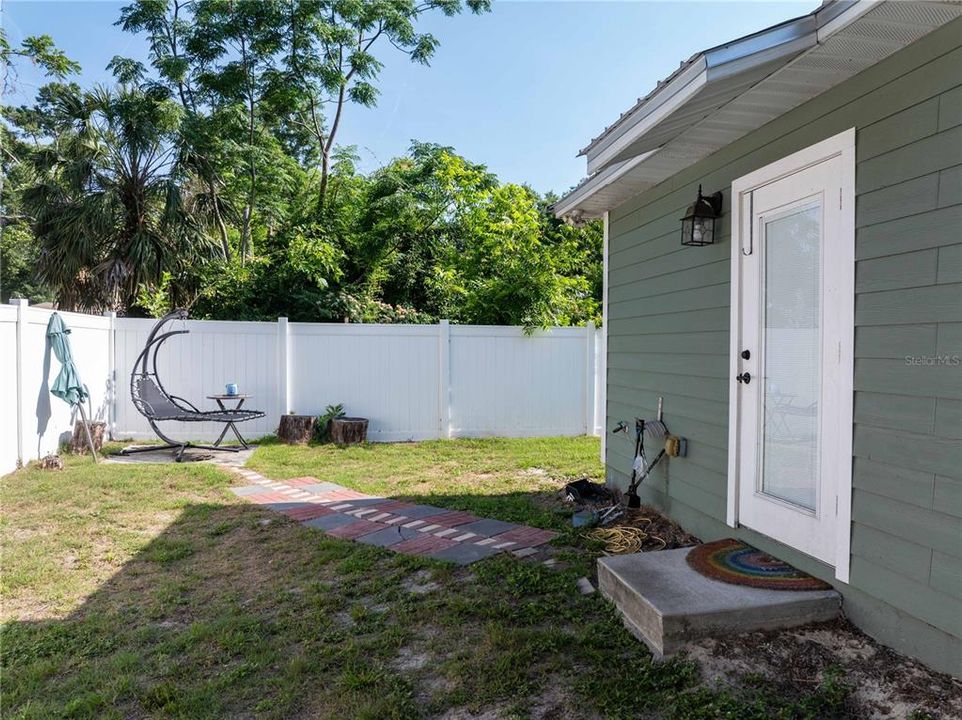 En Venta: $269,999 (3 camas, 2 baños, 1275 Pies cuadrados)