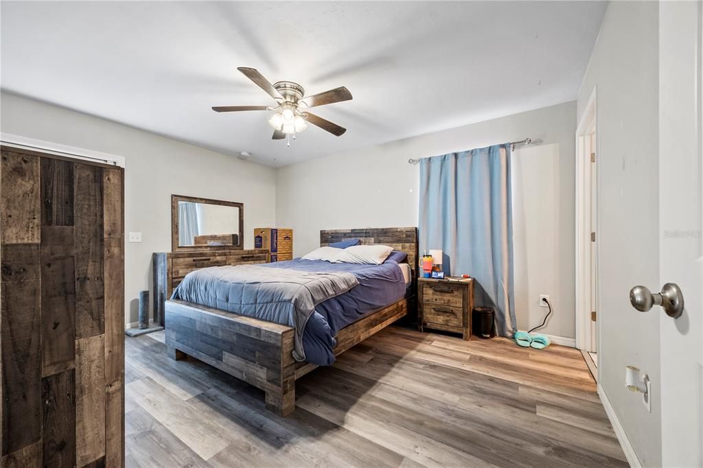 En Venta: $269,999 (3 camas, 2 baños, 1275 Pies cuadrados)