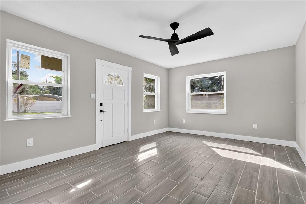 For Sale: $750,000 (0 beds, 0 baths, 2472 Square Feet)