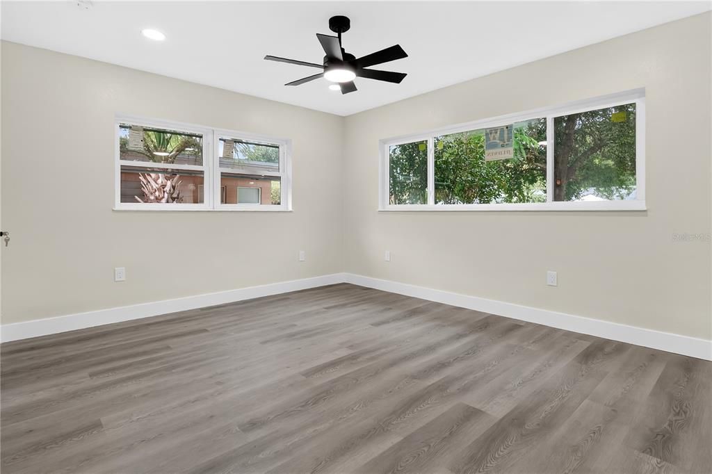 For Sale: $750,000 (0 beds, 0 baths, 2472 Square Feet)