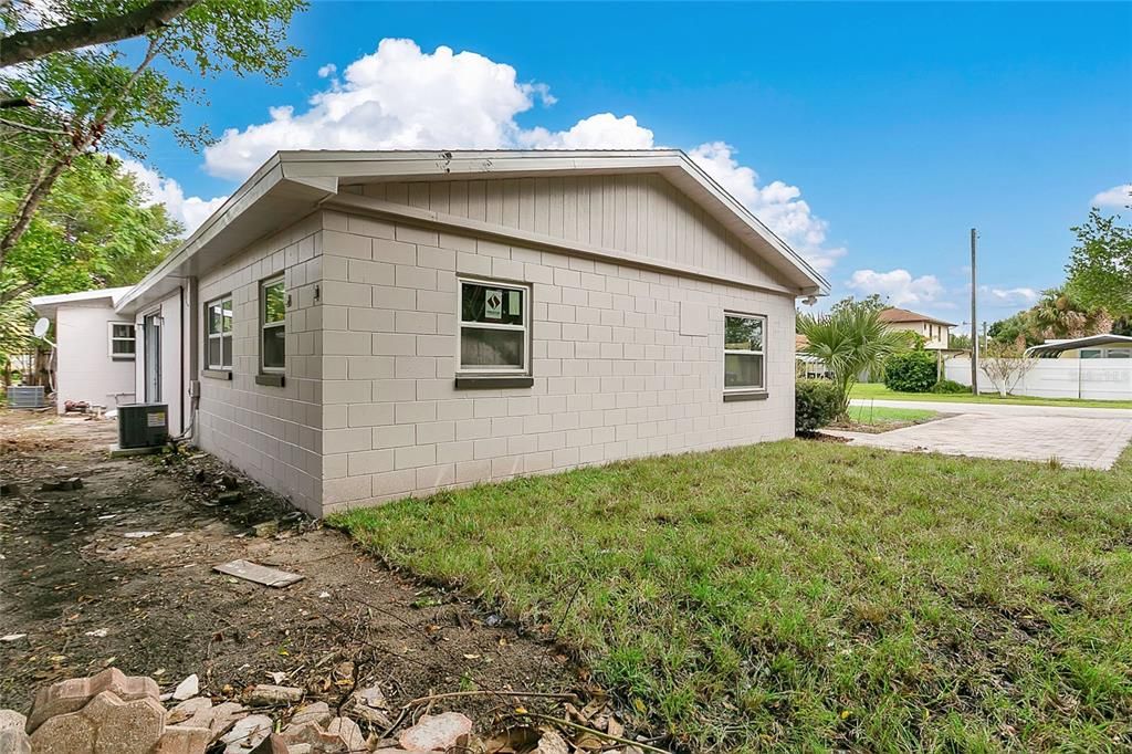 For Sale: $750,000 (0 beds, 0 baths, 2472 Square Feet)