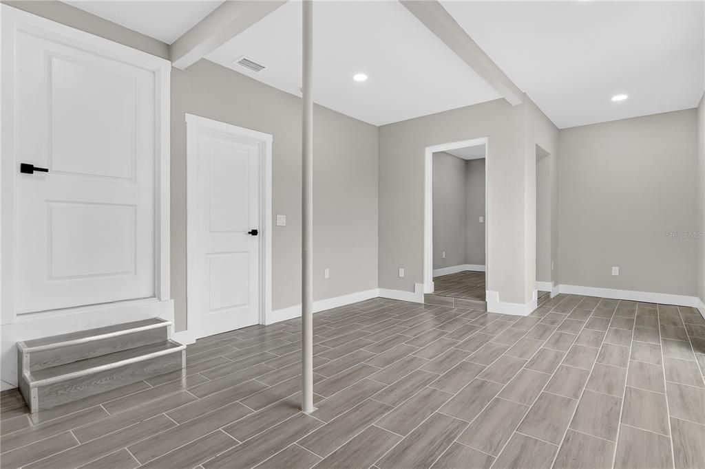 For Sale: $750,000 (0 beds, 0 baths, 2472 Square Feet)