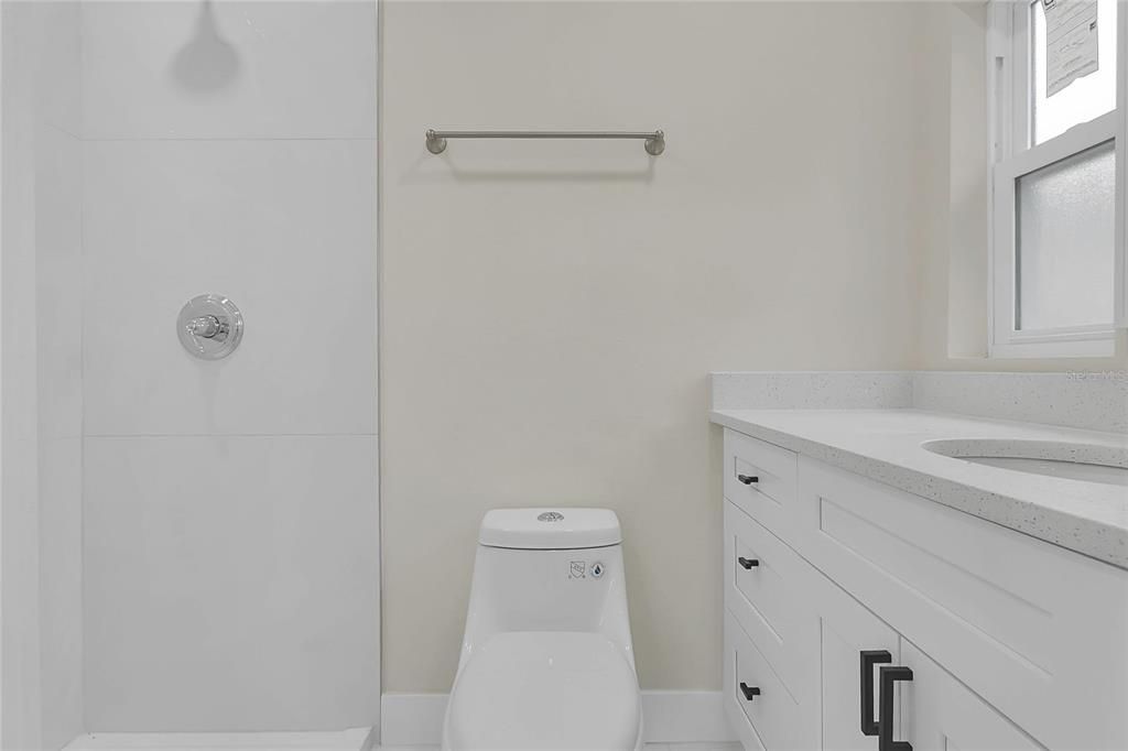 For Sale: $750,000 (0 beds, 0 baths, 2472 Square Feet)