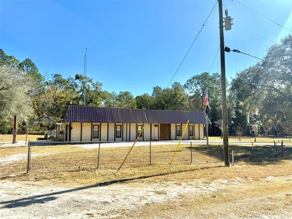 For Sale: $250,000 (3 beds, 2 baths, 2232 Square Feet)