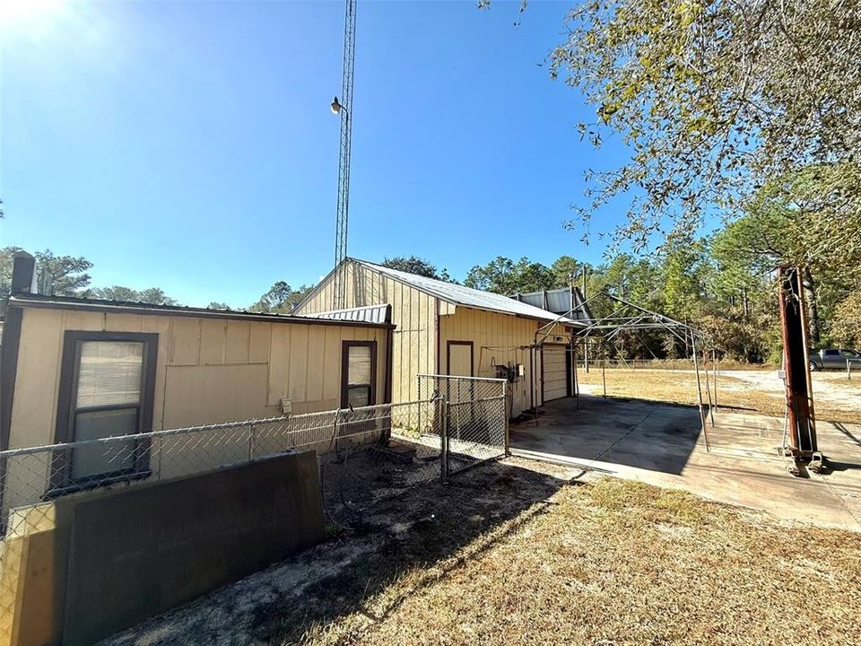 For Sale: $250,000 (3 beds, 2 baths, 2232 Square Feet)