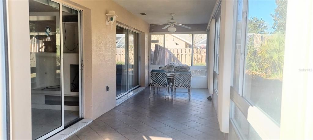 待售: $259,000 (3 贝兹, 2 浴室, 1668 平方英尺)