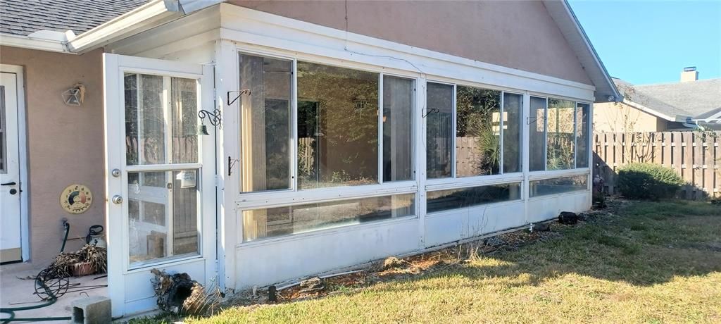 待售: $259,000 (3 贝兹, 2 浴室, 1668 平方英尺)