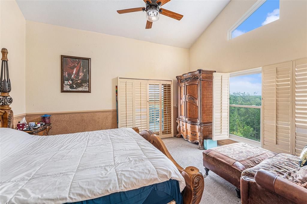 待售: $1,600,000 (5 贝兹, 4 浴室, 2536 平方英尺)