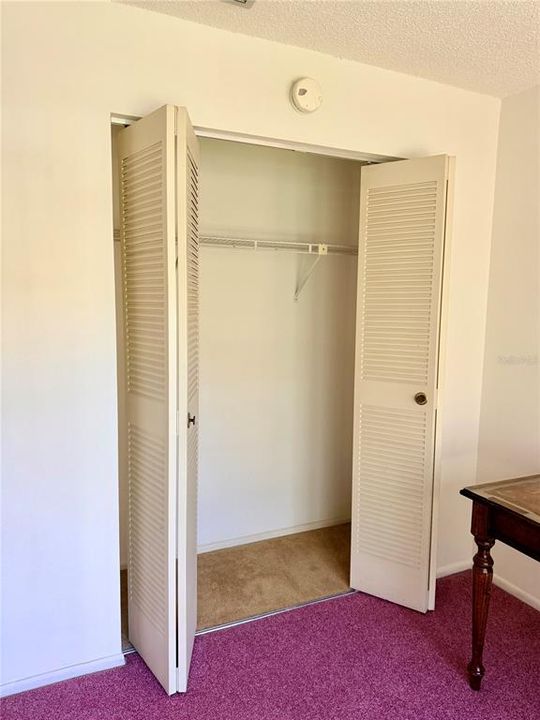 For Sale: $195,000 (2 beds, 2 baths, 730 Square Feet)