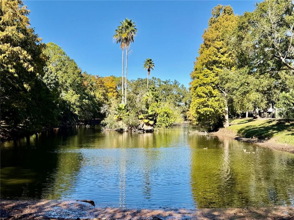 For Sale: $195,000 (2 beds, 2 baths, 730 Square Feet)