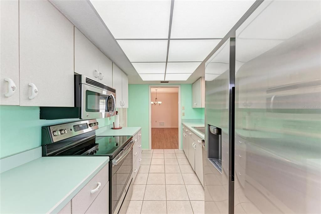 For Rent: $2,100 (2 beds, 2 baths, 1436 Square Feet)